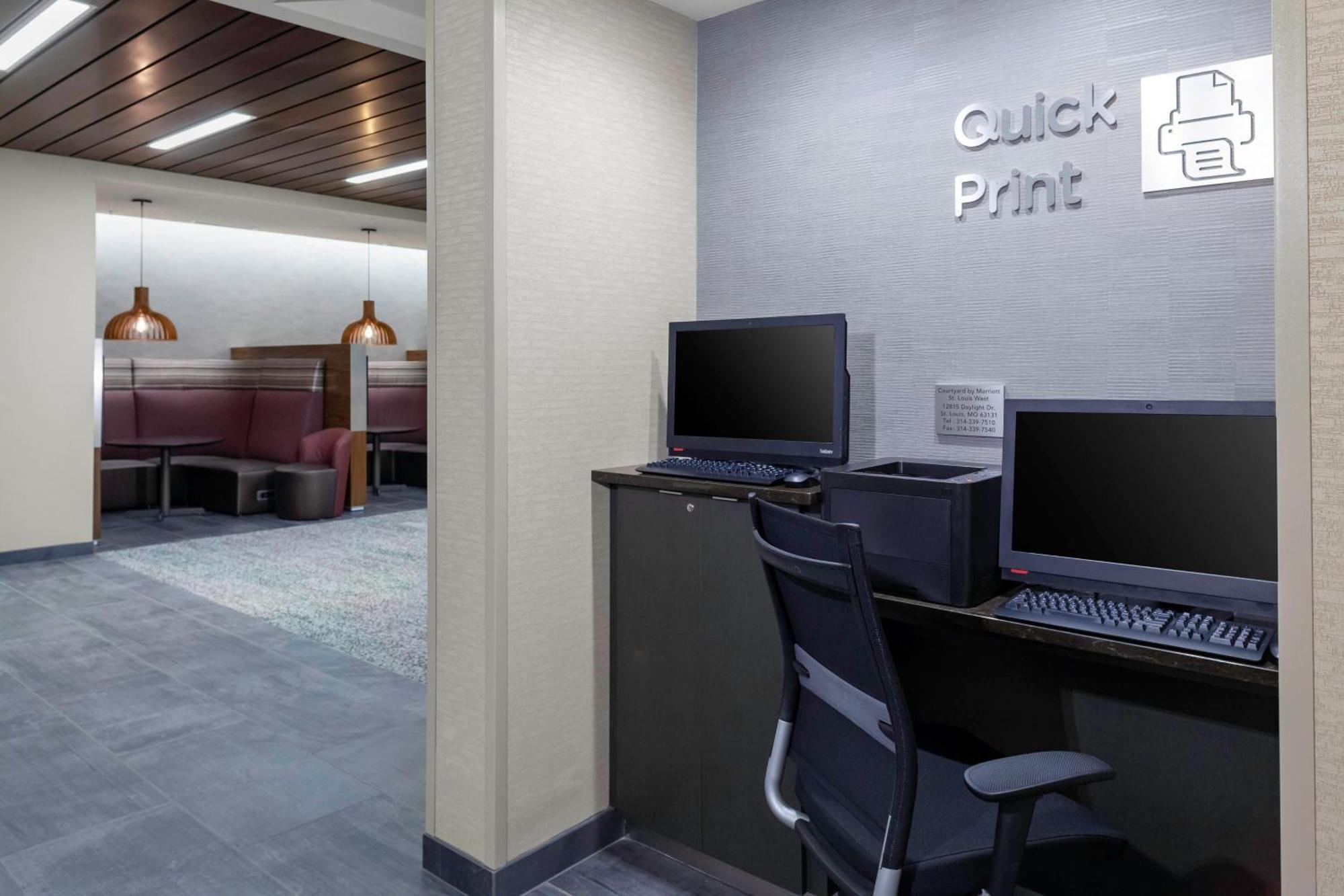 Hotel Courtyard By Marriott St. Louis West County Town and Country Exteriér fotografie